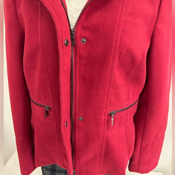 EXPRESS WOMEN PEA COAT INDEEP RED COLOUR ZIPPER AND TWO ZIPPED POCKETS SIZE L - Picture 7 of 7